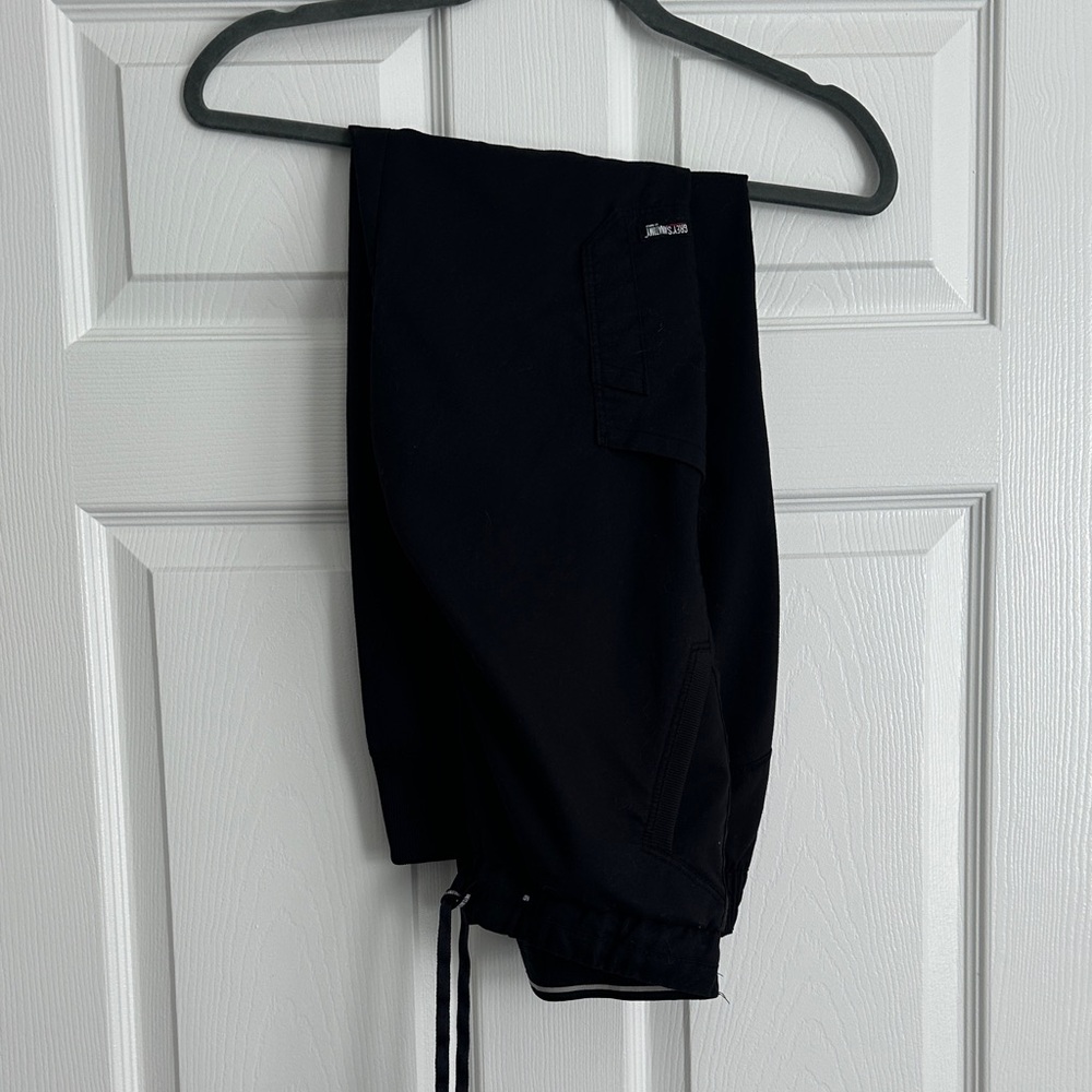 Black jogger scrubs